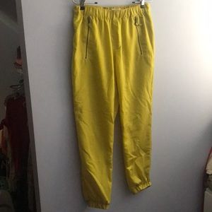 Hei Hei pants 29 GUC cheery yellow